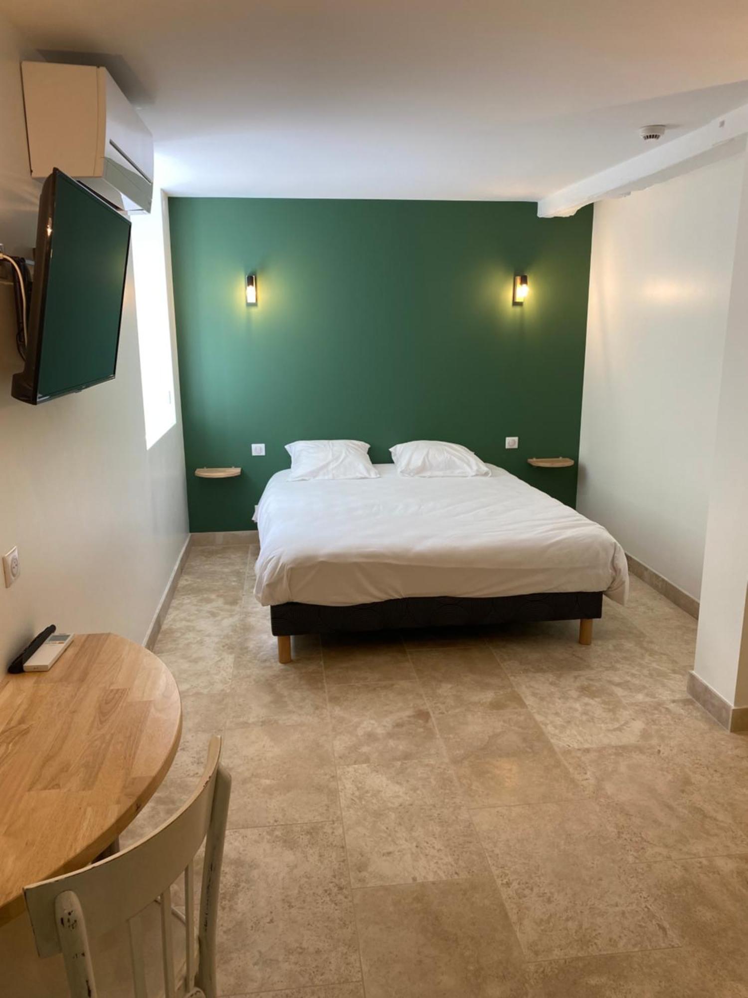 La Clef Des Champs Hotel Jugeals-Nazareth Cameră foto